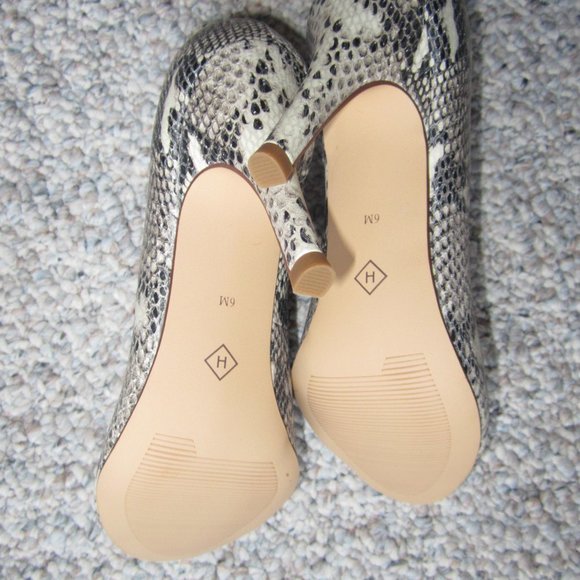 Halogen Rowen Snake Print Peep Toe Bootie - Picture 3 of 14